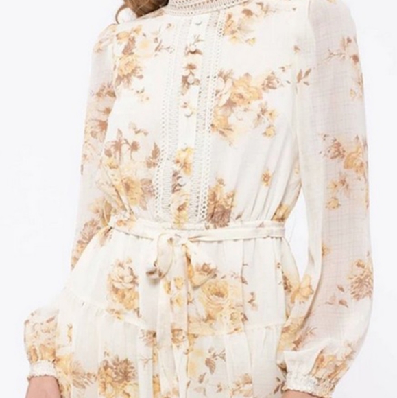 LOVE IS A ROSE❣️NEW Floral Boutique Mini Dress - Picture 8 of 8